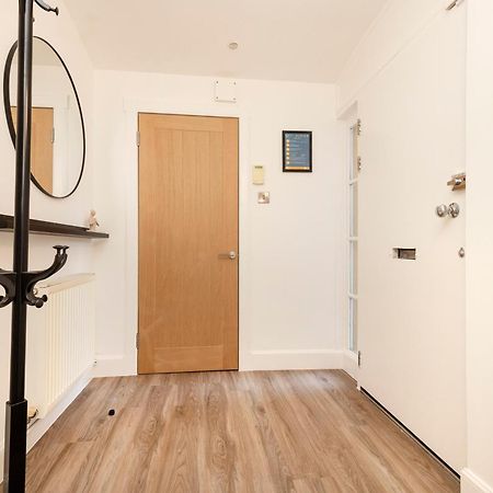 Joivy 3Br Flat In Haymarket With Free Parking Edimburgo Exterior foto