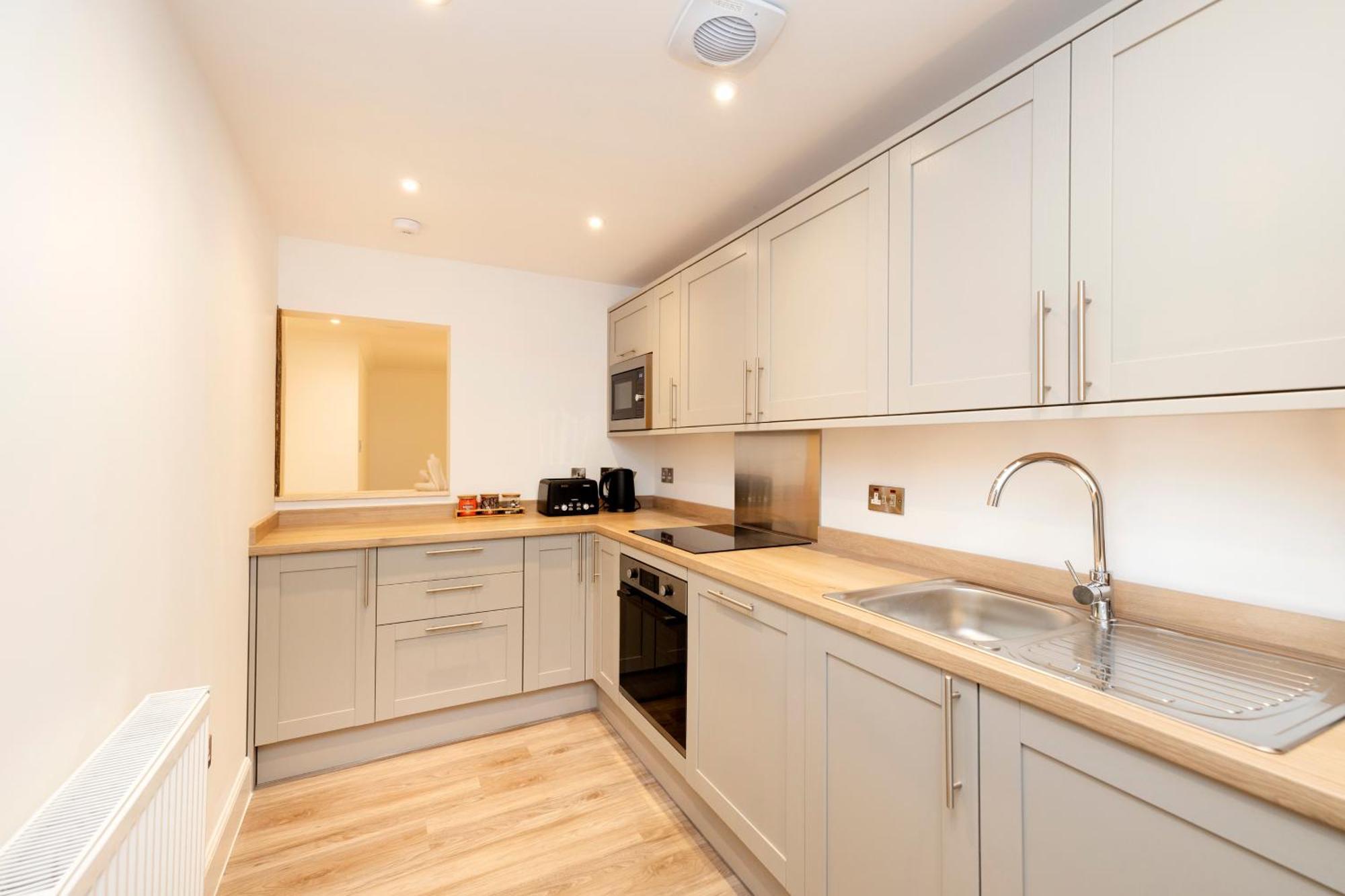 Joivy 3Br Flat In Haymarket With Free Parking Edimburgo Exterior foto