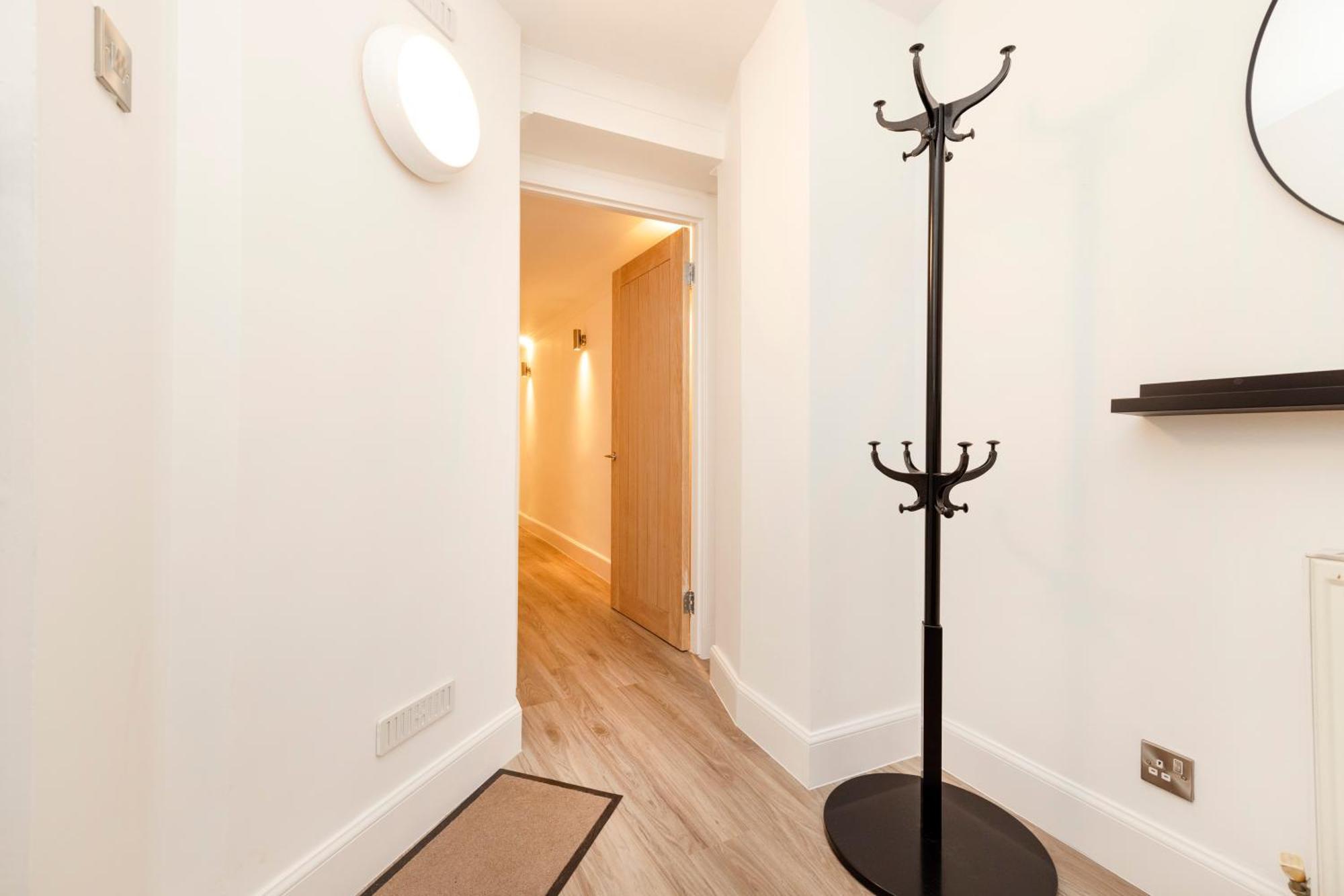 Joivy 3Br Flat In Haymarket With Free Parking Edimburgo Exterior foto